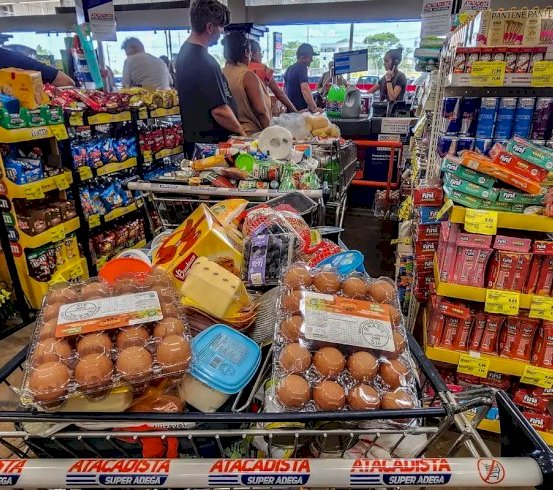 Consumo de alimentos cresce após proibição das bets no país, diz Abras