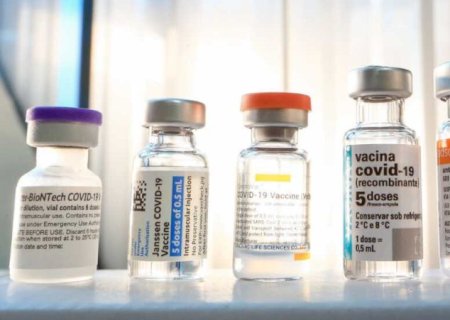 Vacina da covid-19: OMS muda orientação sobre dose de reforço; o que dizem os médicos?