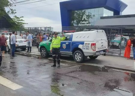 Adolescente agride com faca duas colegas e professora de escola em Manaus