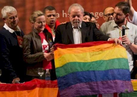 Governo Lula cria Conselho Nacional dos Direitos das Pessoas LGBTQIA+