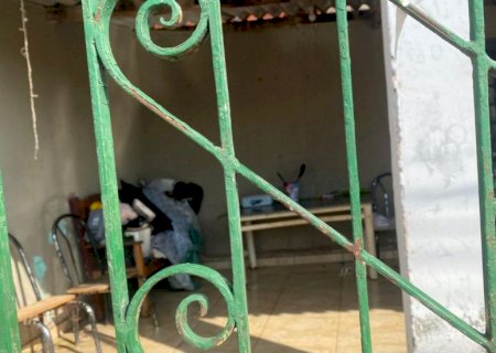 ‘Minha mãe me furou’: Brigas e facadas na família seriam corriqueiras, falam vizinhos