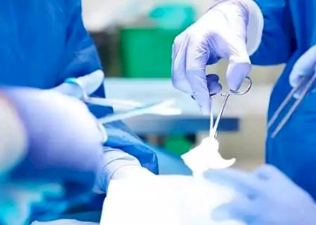 Sem especialidade, médico é investigado após mulher ficar com sequelas depois de plástica em Campo Grande