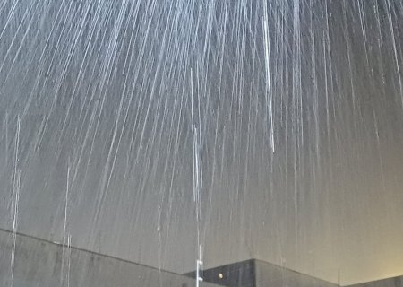 Campo Grande registra chuva no início da noite desta sexta