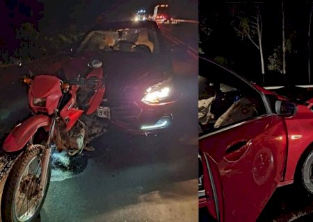 Casal morre ao ser arremessado e ter moto arrastada por mais de 100 metros em acidente na BR-158 em MS