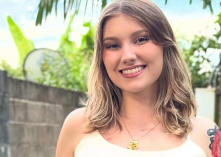Grávida e com câncer, Isabel Veloso é internada às pressas; saiba detalhes