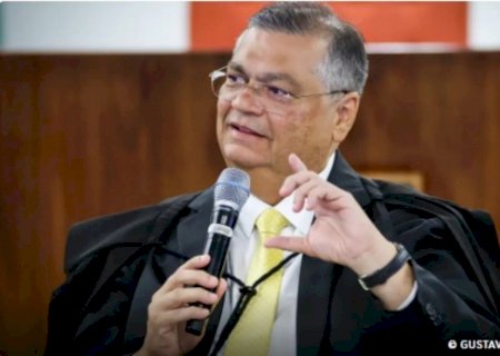 Flávio Dino libera parte de emendas de comissão bloqueadas