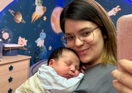 Filho de Viih Tube recebe alta após 20 dias e diagnóstico é revelado; confira