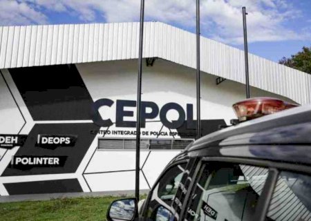 Dois são presos por receptação e tráfico de drogas em negociações de celulares em conveniência