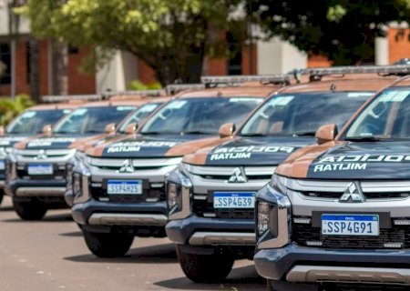 Governo entrega 77 viaturas às equipes de policiais militares e civis para reforço de segurança no Estado