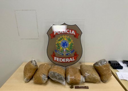 Mulher é presa pela Polícia Federal por tráfico de drogas em Corumbá