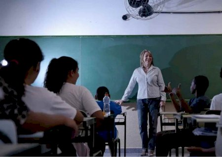Governo Federal lança programa de incentivo profissional e financeiro para professores da educação básica