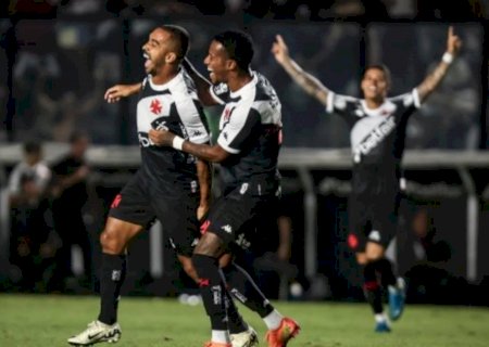 Paulo Henrique decide, Vasco supera o Maricá e é o único invicto do Carioca