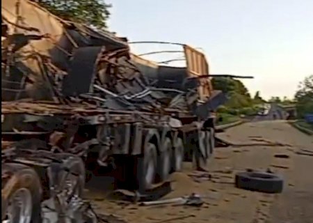 Acidente após desvio de carreta em buraco mata caminhoneiro na BR-163