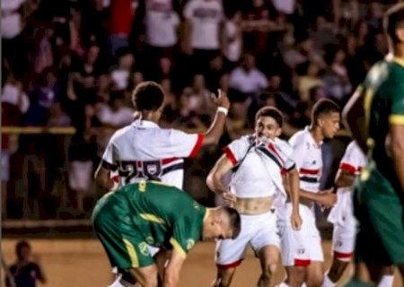 Com reservas, São Paulo vence XV de Jaú e termina na liderança do Grupo 11 da Copinha