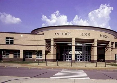 Estudante morre e outro fica ferido após tiroteio em escola de Nashville