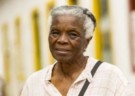 Diva Guimarães, professora que emocionou a Flip, morre aos 85 anos