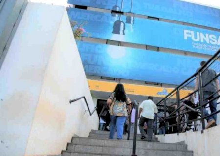 Precisa de emprego? Semana começa com 1,8 mil vagas na Funsat