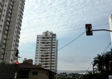 Domingo amanhece com tempo firme, mas previsão indica chuvas em Mato Grosso do Sul