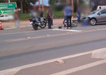 Acidente entre caminhão, carro e motocicleta deixa um morto na BR-163 em Campo Grande