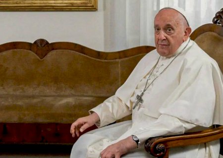 Papa Francisco tem ‘quadro clínico complexo’ e tratamento será modificado