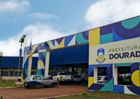 Carro da Prefeitura de Dourados é furtado após servidora ir para casa com veículo
