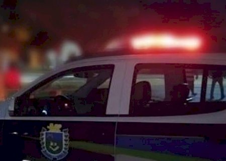 Polícia faz cerco a bandido durante roubo e família refém no Vida Nova  em Campo Grande