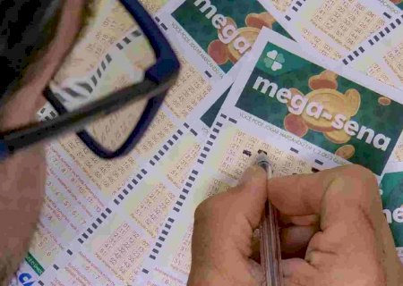 Mega-Sena volta a acumular e prêmio chega a R$ 130 milhões