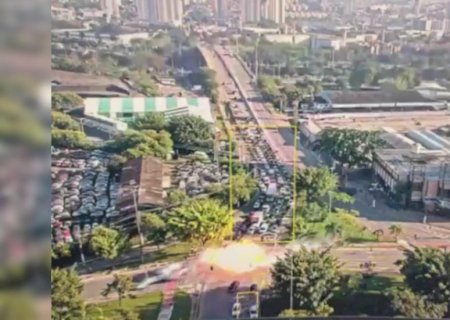 ‘Difícil não pensar que poderia ter nos atingido’, diz motorista sobre queda de avião em SP