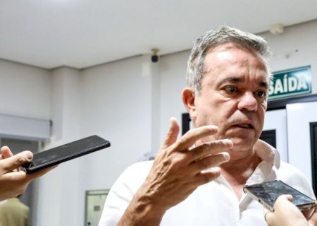 Vander Loubet diz que denúncia da PGR contra Bolsonaro é ‘robusta e aprofundada’