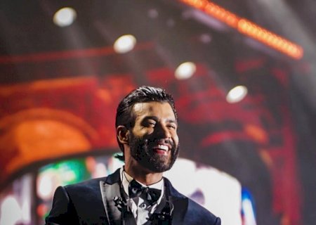 Show de Gusttavo Lima em Campo Grande reúne público em clima de elegância e muita música