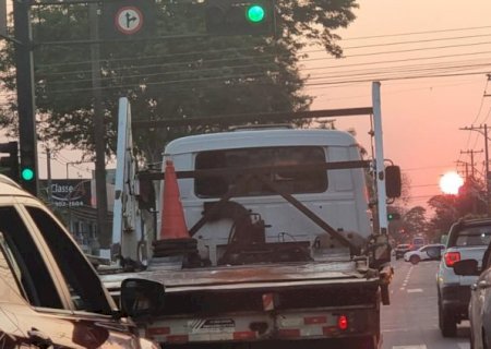 Agetran suspende contrato de R$ 4 milhões para Central Semafórica de Dourados