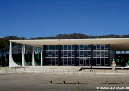 Por unanimidade, STF mantém suspensão da rede social Rumble