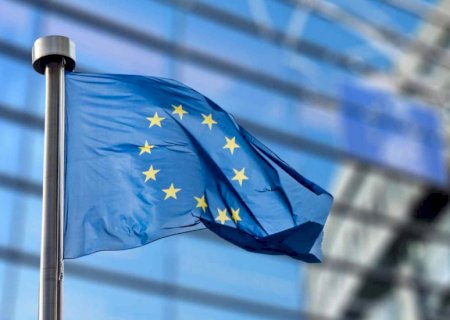 UE anuncia plano para fornecer força militar à Ucrânia