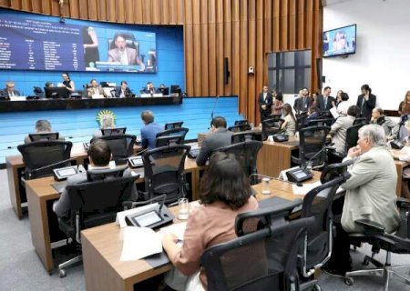 Assembleia aprova empréstimo de 80 milhões de dólares para o Hospital Regional