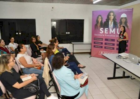 Prefeitura promove m&ecirc;s de palestras sobre qualifica&ccedil;&atilde;o e prote&ccedil;&atilde;o das mulheres