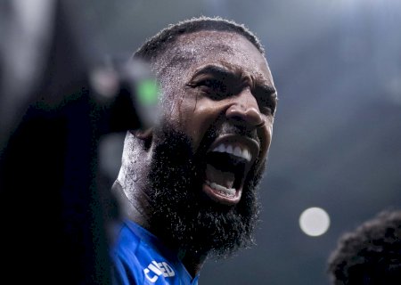 Ainda tem vaga? Gerson encara maratona no Cruzeiro em corrida contra o tempo pela Copa