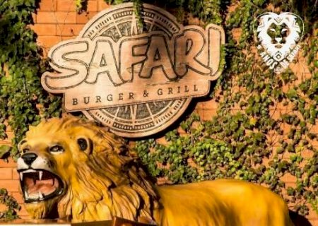 Nem le&atilde;o de hamburgueria escapa e est&aacute;tua de 150 kg &eacute; furtada