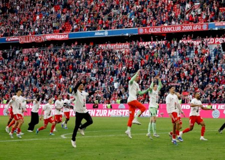 Bayern de Munique vence o Stuttgart de virada e conquista a Bundesliga pela 35ª vez