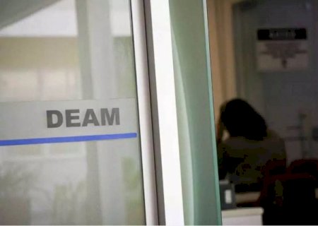 Mulher leva soco e v&ecirc; casa pegando fogo ap&oacute;s briga por ci&uacute;mes