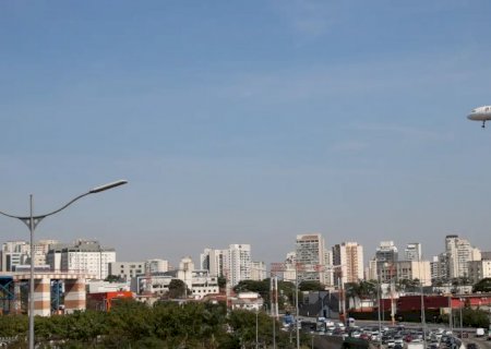 Empresas aéreas terão linha de crédito para enfrentar alta de custos