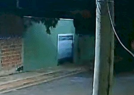 Da janela, m&atilde;e viu filho ser morto pela PM: &ldquo;n&atilde;o justifica matar pelas costas&rdquo;