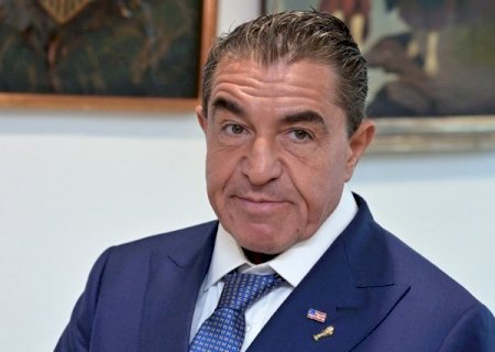 Nelsinho prop&otilde;e barrar aliado de Trump ap&oacute;s ataques a brasileiras