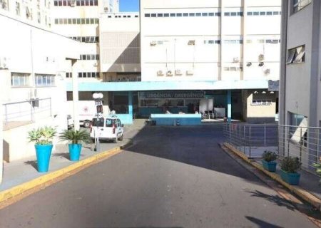 Homem acusado de furtos cai em emboscada e &eacute; espancado com barra de ferro