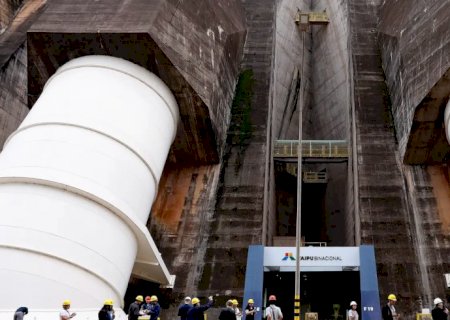 Diretor brasileiro de Itaipu garante tarifa reduzida em 2027