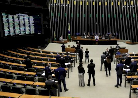 Minirreforma eleitoral reduz controle de gastos partidários; entenda