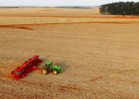 Safra de soja cresce 26% em MS mesmo com seca em 640 mil hectares