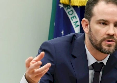 Durigan cancela viagem à Rússia após fechamento de aeroporto
