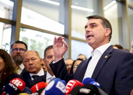Flávio confirma encontro com Vorcaro após banqueiro ter sido preso