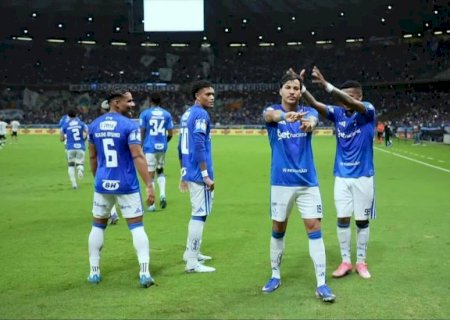 Cruzeiro mapeia mercado por "tiro certeiro" no ataque; uruguaio da Seleção é oferecido