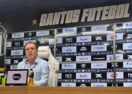 Santos paga salário atrasado do mês passado ao elenco